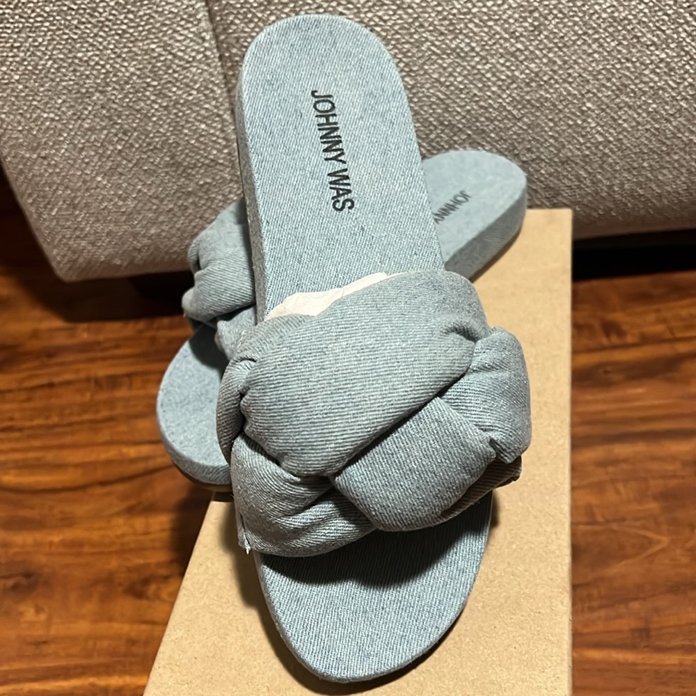 JOHNNY WAS Ojai Sandal in Blue Denim Size 6 - New - Picture 8 of 8